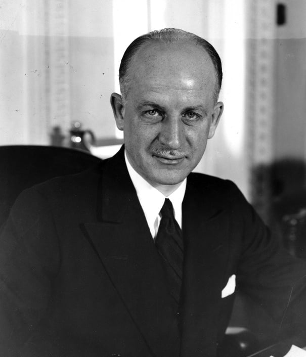 Sumner Welles was a diplomat who worked to replace Machado
