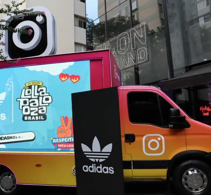 Caminhão da adidas e instagram