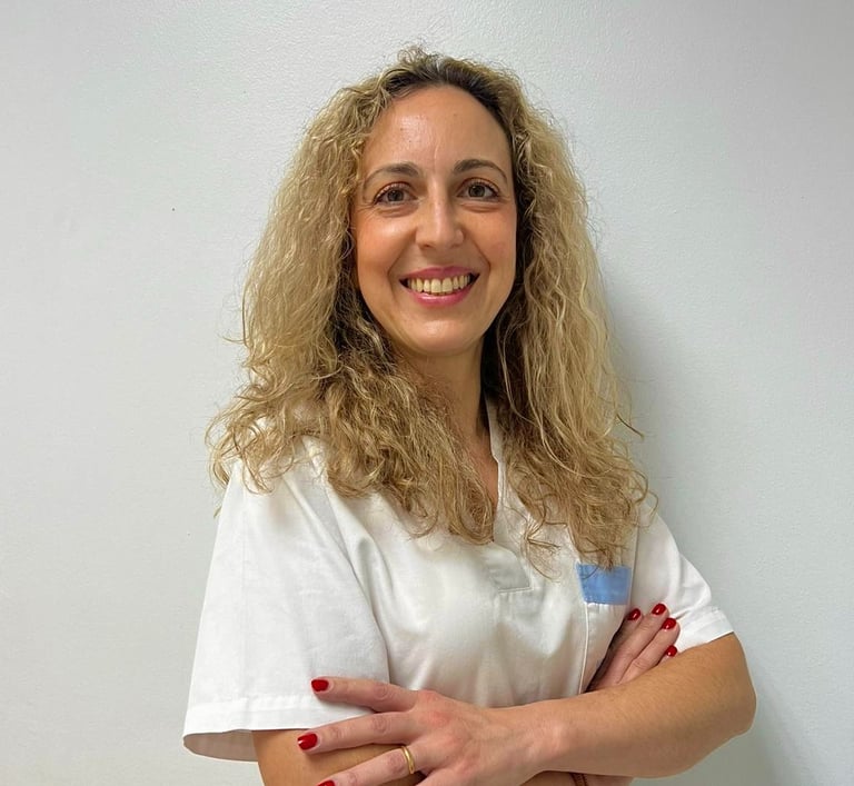 Dra. Ana da Ponte – Médica dentista e especialista em estética dentária em Setúbal.