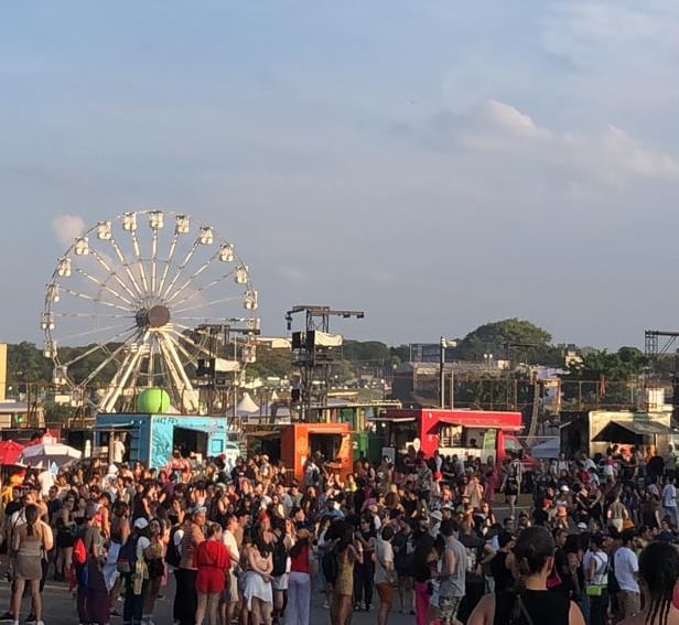 Pessoal curtindo o evento no Lollapaloza