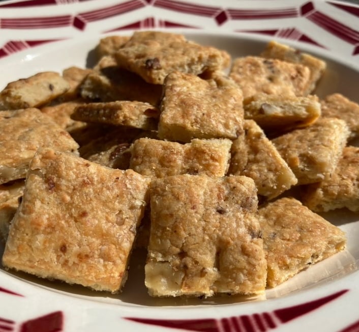 Apéro'noix - sablés noix ail cantal - biscuiterie de l'apothicaire
