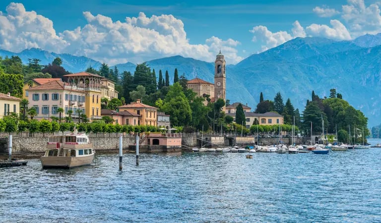 ake Como wedding venue with panoramic views of the lake and elegant Italian villas