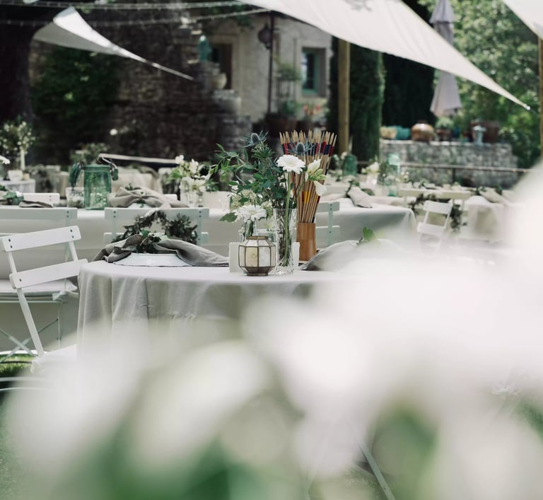 Décoration des tables pour le mariage en Provence