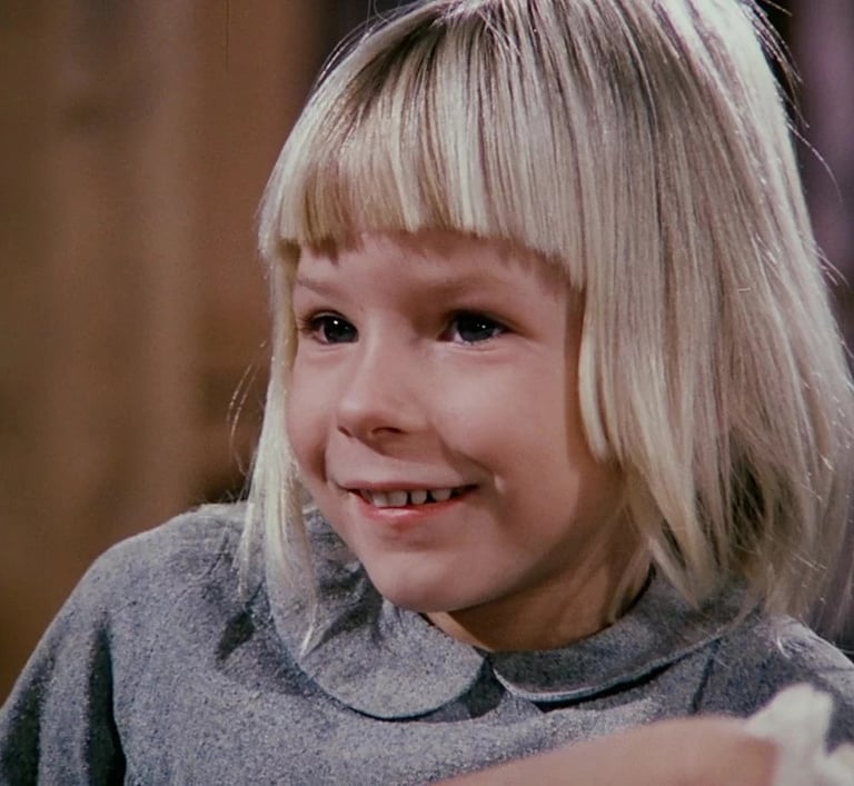 Wendi Lou and Brenda Lea Turnbaugh as Grace Ingalls