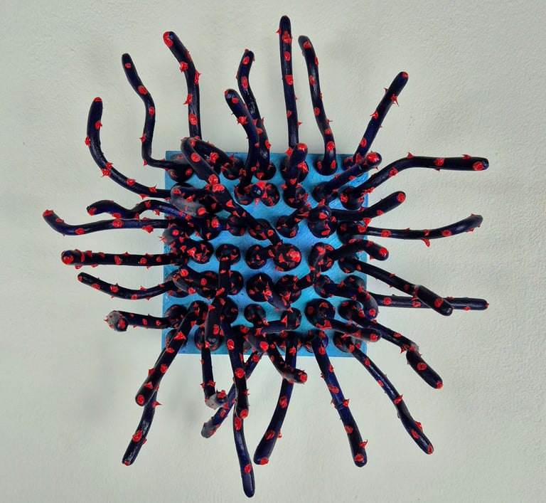 Sylvester Zagato sculpture Small Coral in Dark Blue and Vivid Red