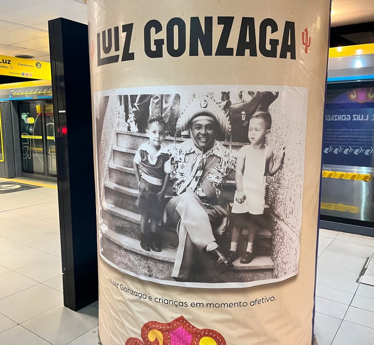 Muitas imagens recordam a trajetória de Luiz Gonzaga. Foto: Divulgação