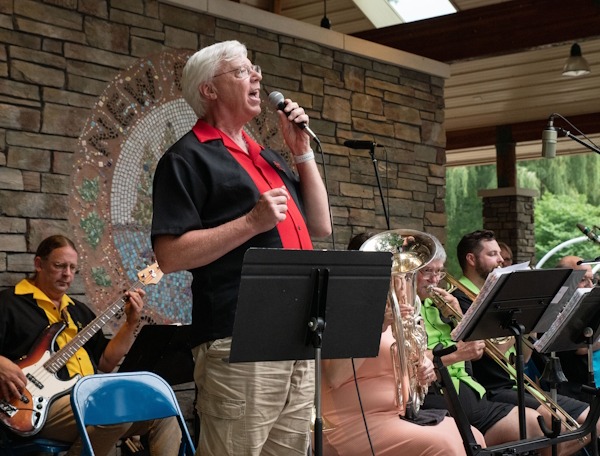 Rob Riley singing 2024