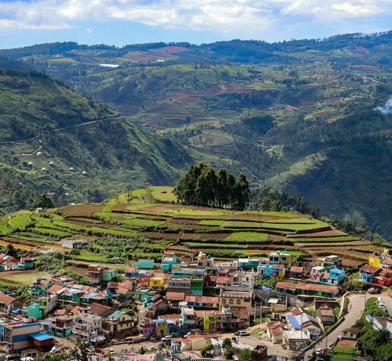 Poombarai village and mountain view