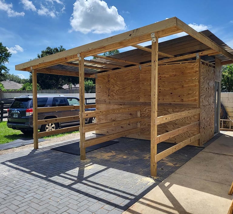 Picture of horse shed designed by White and Wood Custom Carpentry in Orlando Florida
