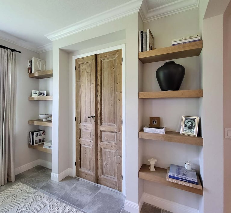 Picture of wooden bookshelves by White and Wood Custom Carpentry in Orlando Florida