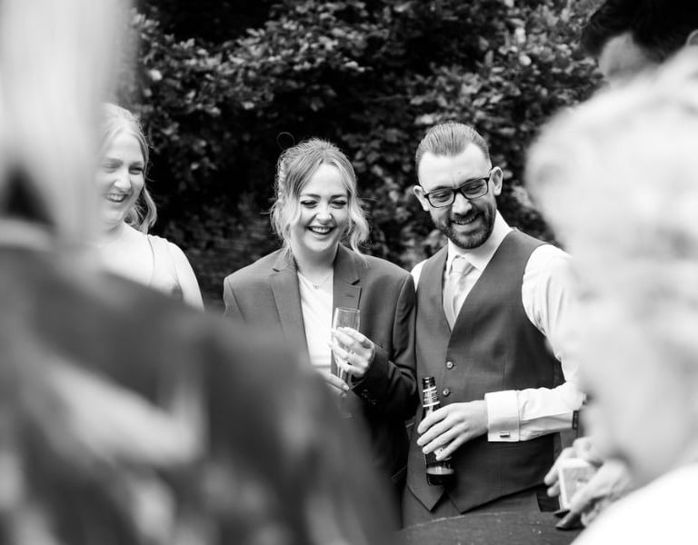 close-up magician entertaining at wedding
