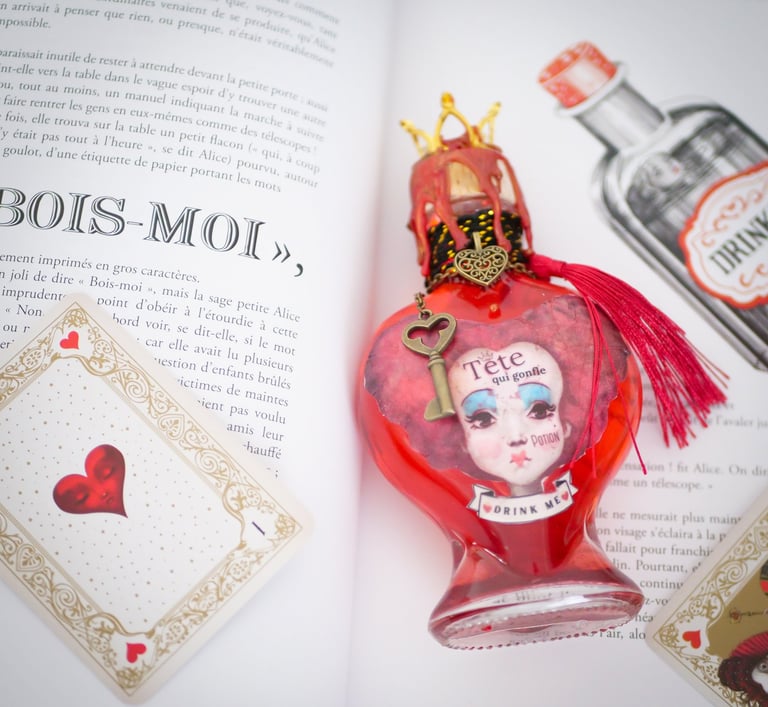 Reine de Cœur Alice au pays des merveilles potion collection 