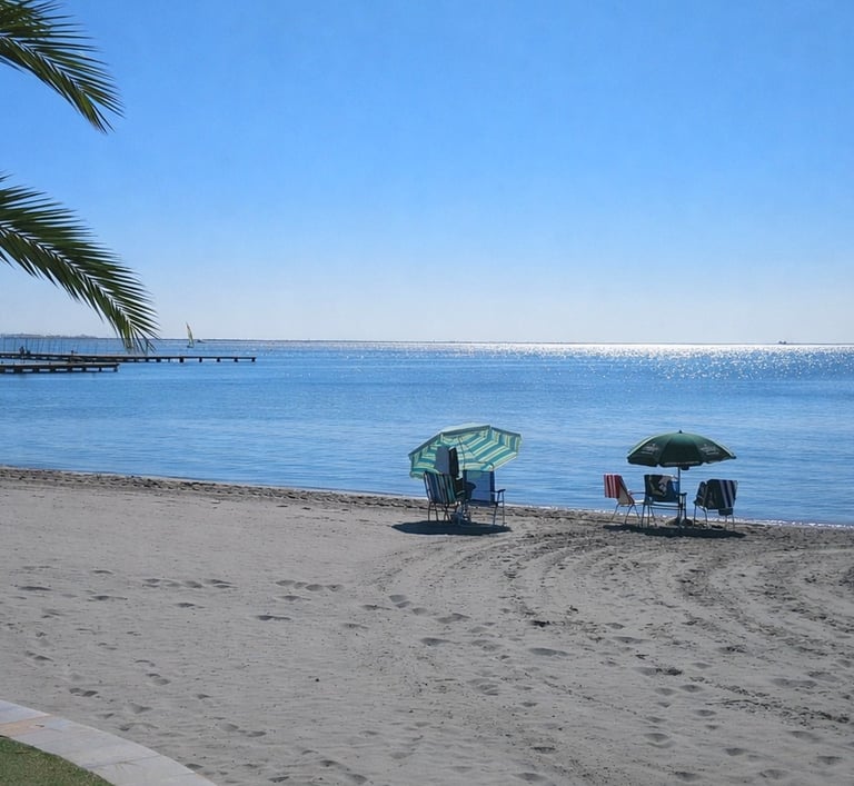 Playa de Santiago de la Ribera (San Javier), en el Mar Menor