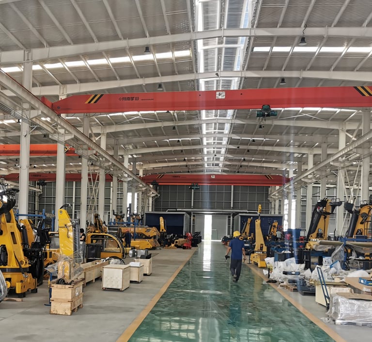 Assembly workshop of truck-mounted crane suppliers