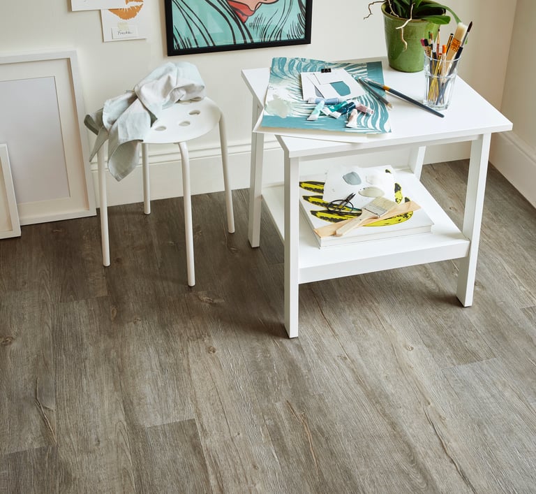 amtico-form-fs7w9060-native-grey-wood