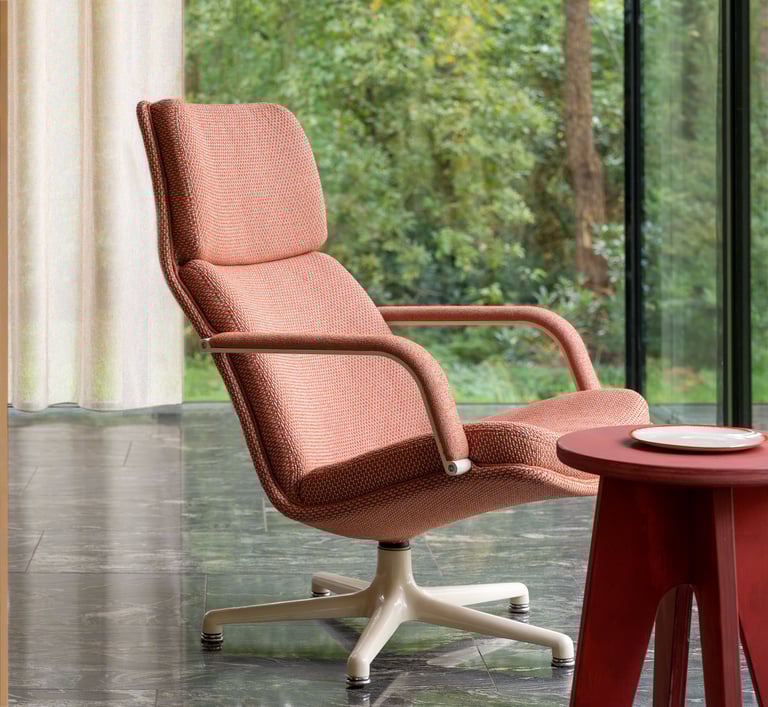 Moore perdirbtas baldinis audinys