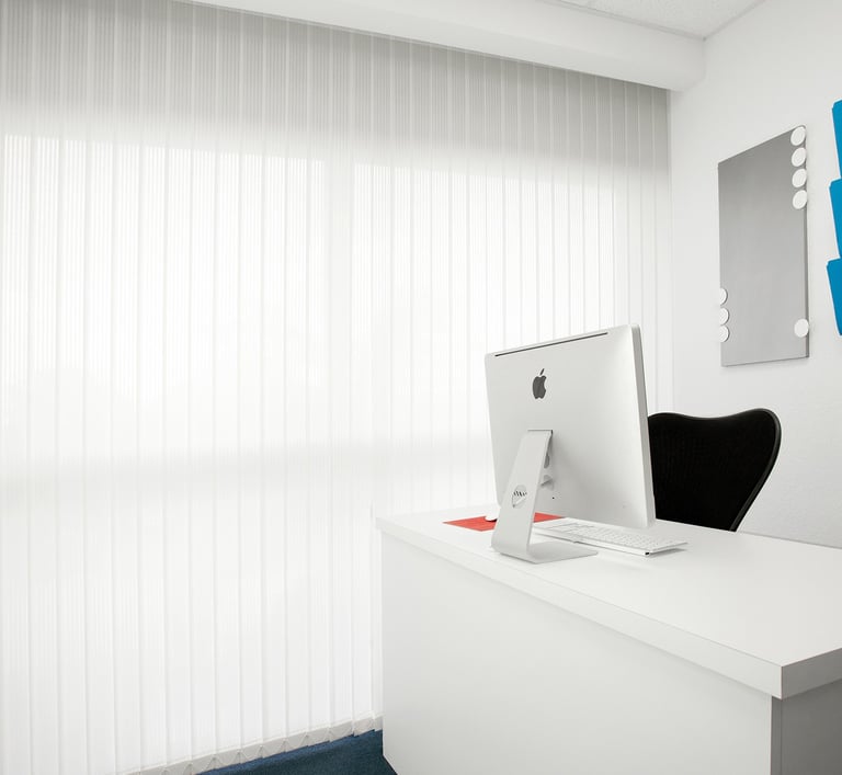 vertical shade from vertilux