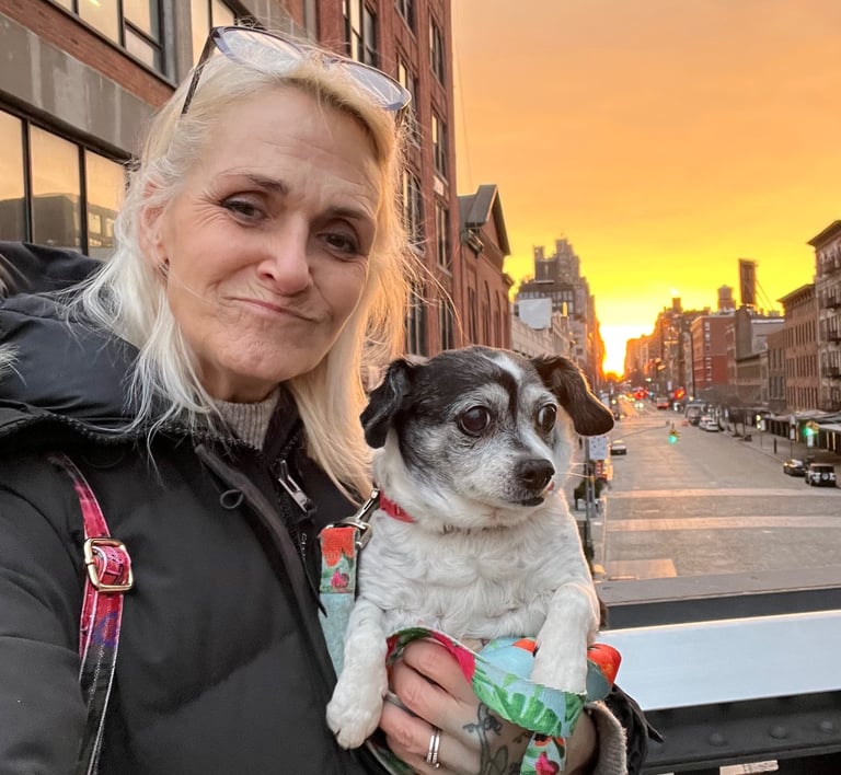 Sunrise on the High line with Gigi
