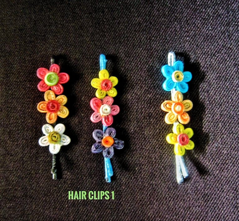 Mini recycled paper blossom hair clips 