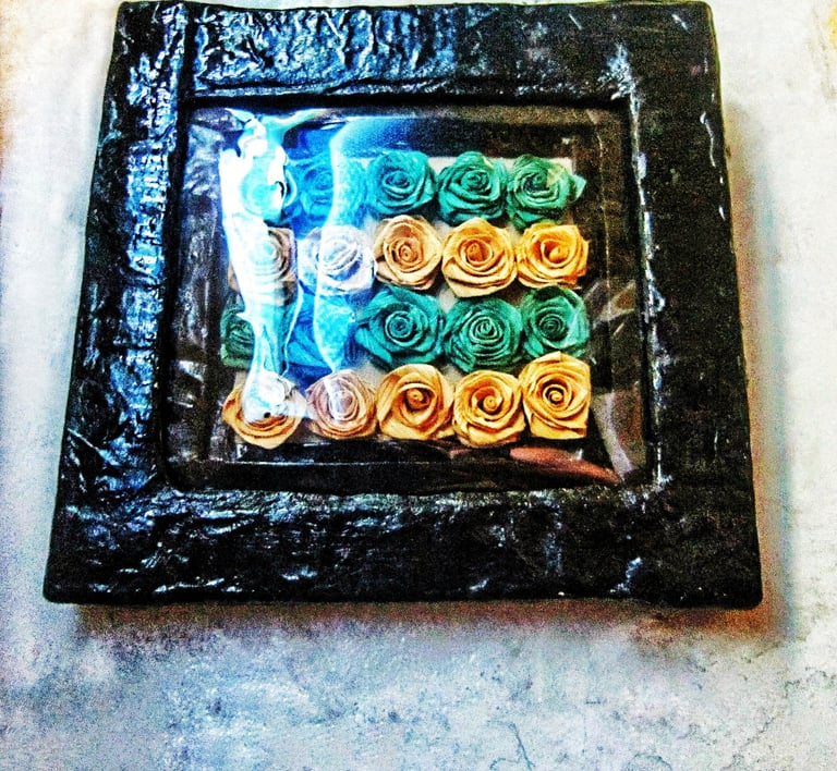 Blue and white rose corn husk frame hang on the wall 