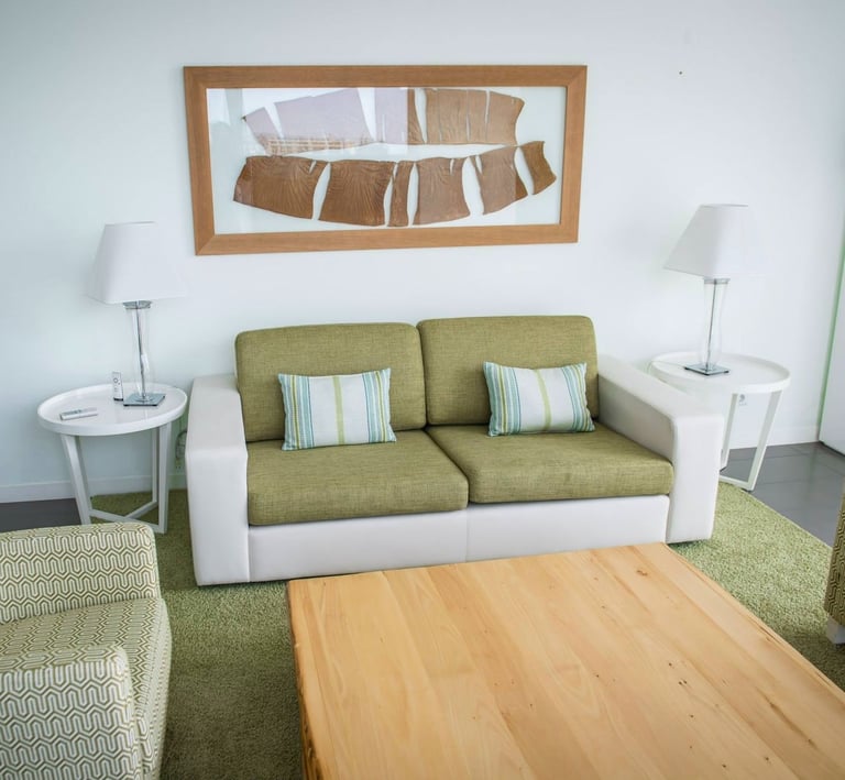Sala de estar de um dos apartamentos do Edifício Arrábida
