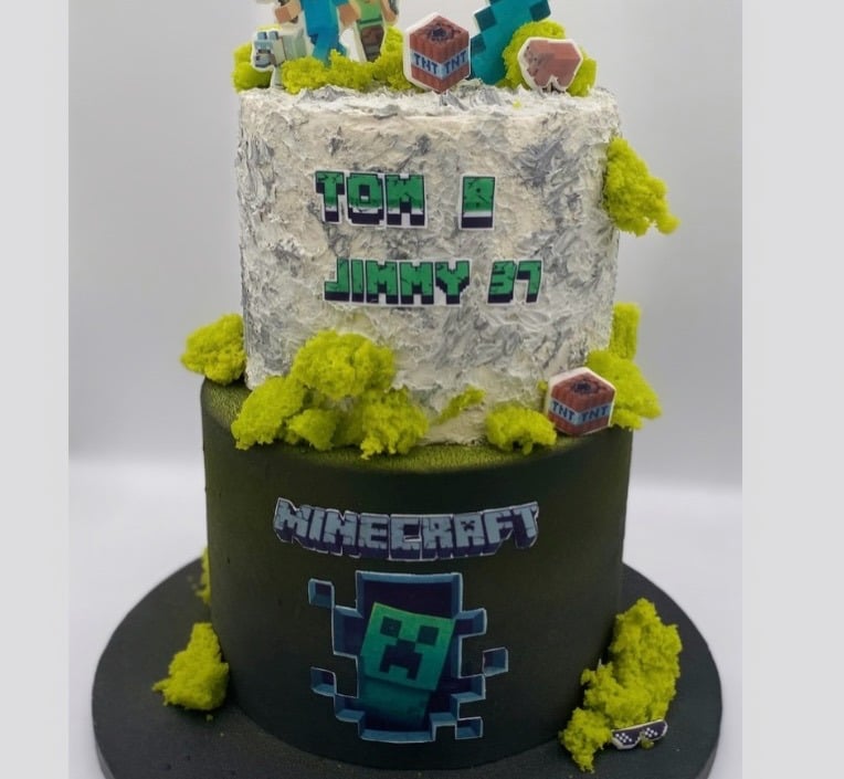 Layer cake Minecraft à étage , personnalisé