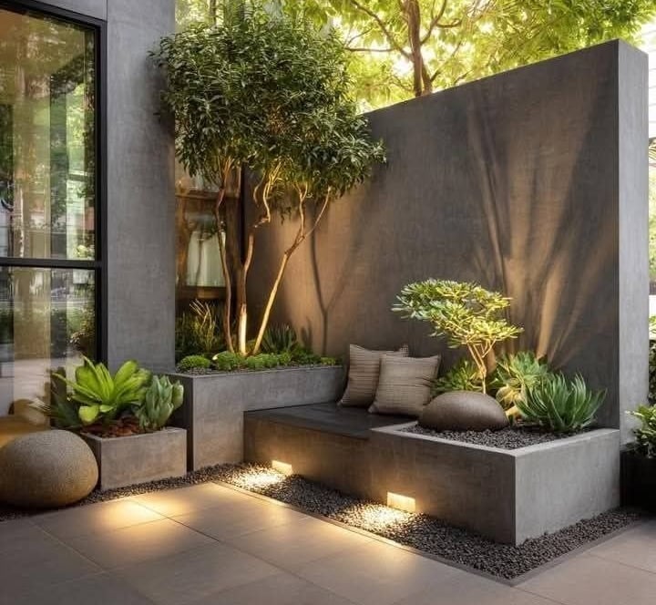 Peyzaj tasarımıyla düzenlenen bahçe alanı