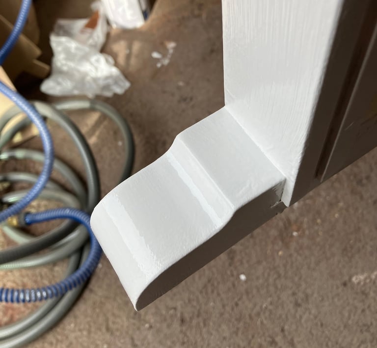 sash window horn satin white