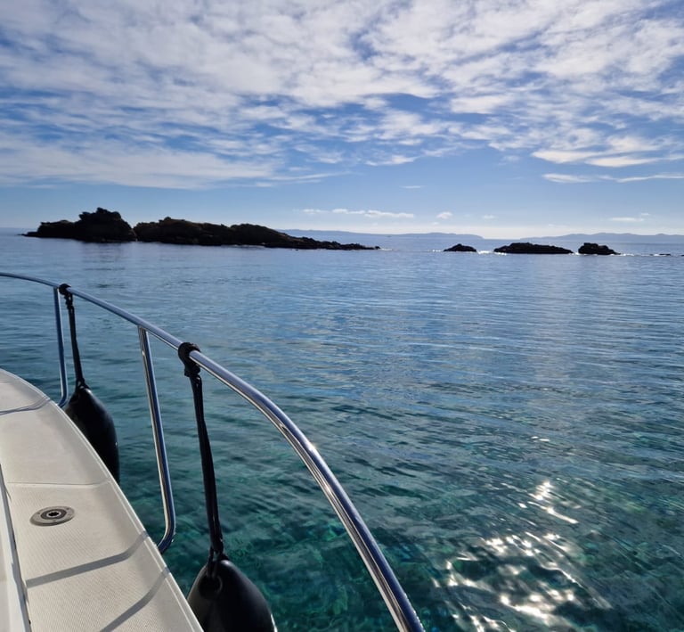 sorties-bateau-plages-secretes