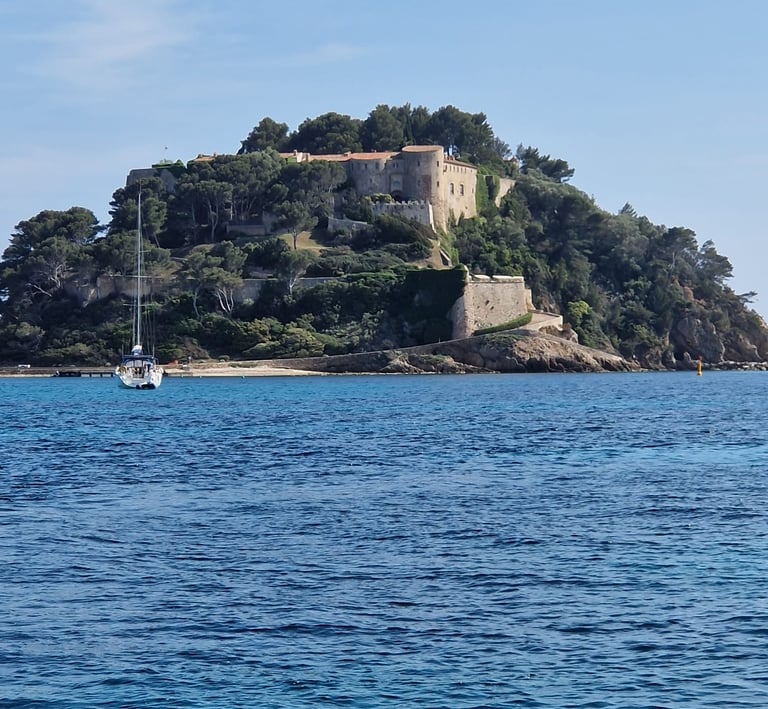 excursion-personnalisee-en-bateau