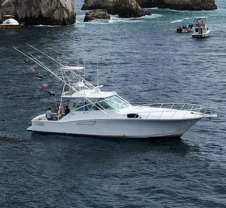 yate de pesca deportiva cabo express 45 el arco