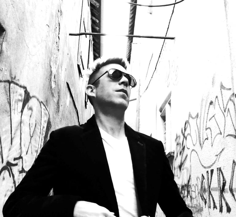 Portrait of Benvenuto Electrojazz, French trumpeter available for international booking