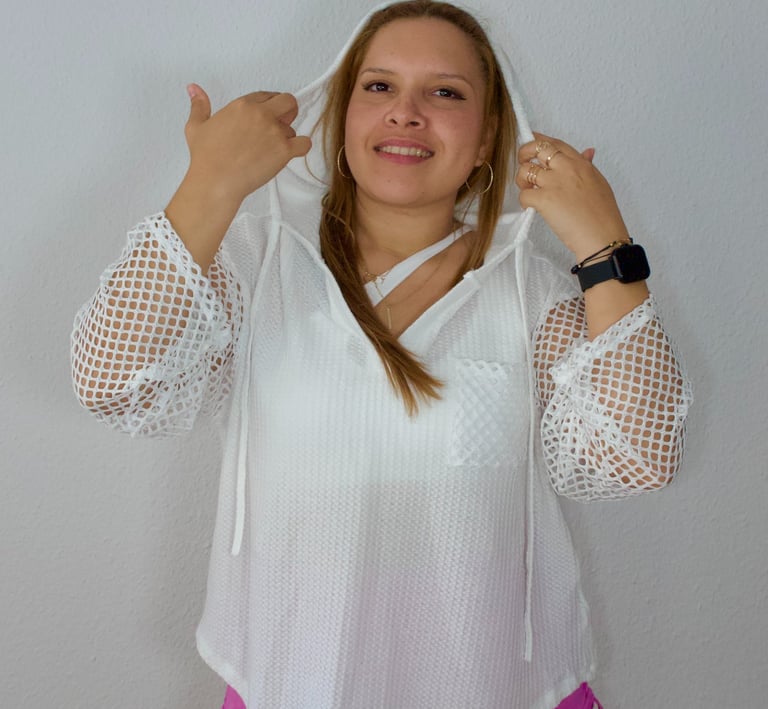 Moda urbana con energía sport.