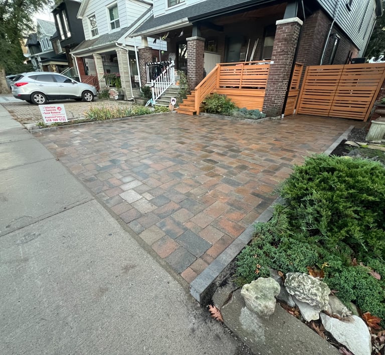 Interlock driveway with stone curb