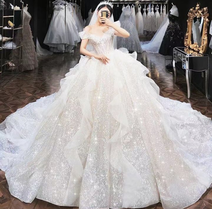 wedding dress