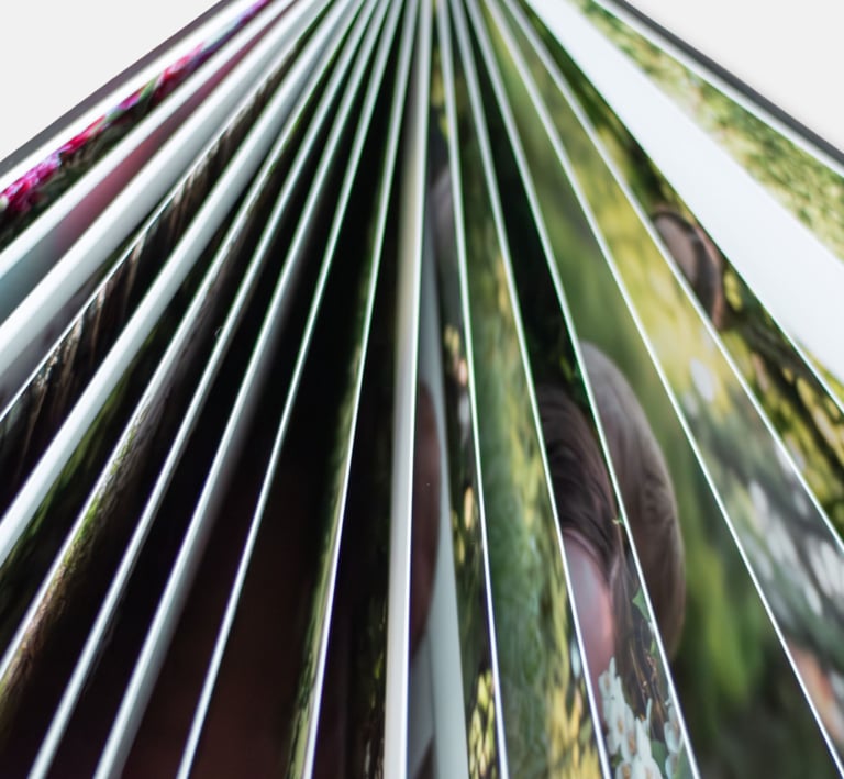 Delux fotoalbumas, akrilinis viršelis su juoda dirbtine oda, 30x30 formatas, 26 psl.