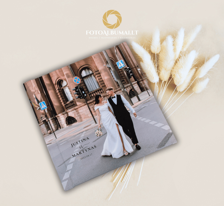 Delux fotoalbumas, itin storais lapais