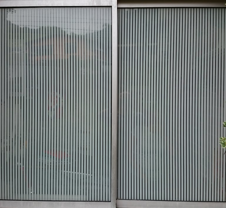 Polarizacion de apartamentos, casas y oficinas. Vidrios, ventanas, privacidad, pelicula polarizada