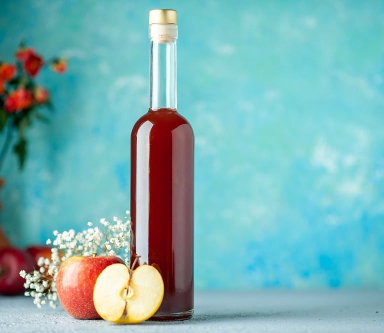 apple cider vinegar bottle