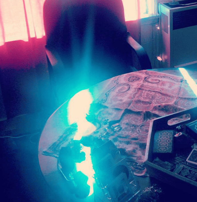 Joséphine spirits appears at Raphaël Pathé The Worlds Medium office in Hollywood