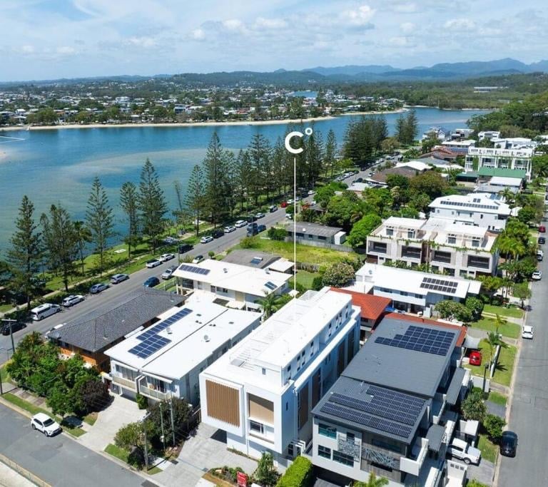 Arvia Villa Koala Park on the doorstep of Tallebudgera Creek