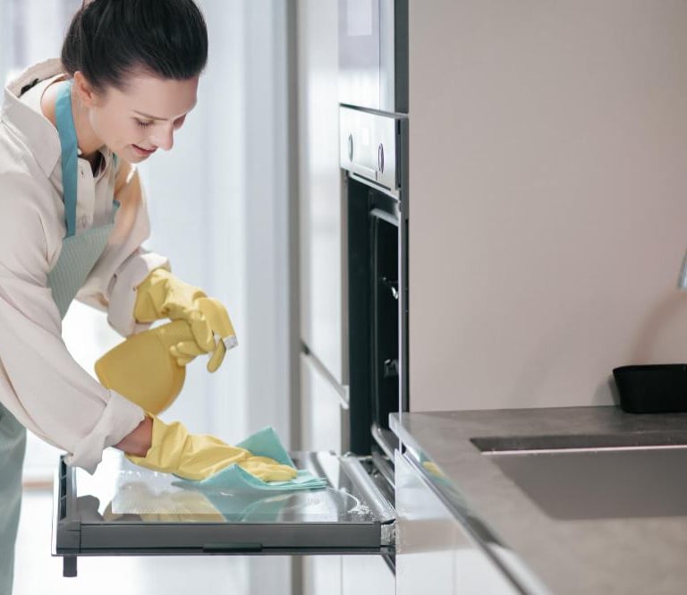 Commercial Kitchen Cleaning 
