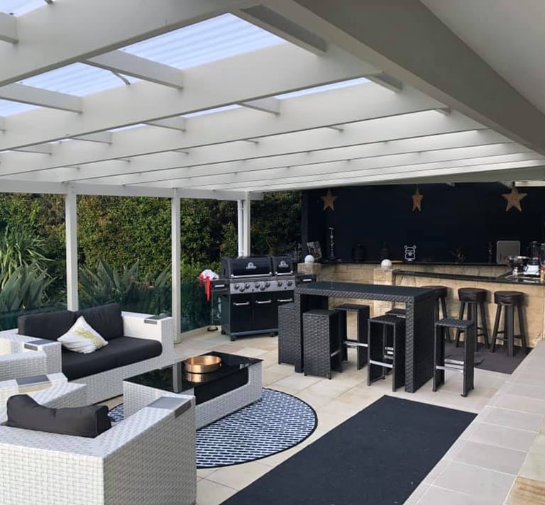 Outdoor patio home renovation Bramwell Builders Greenhithe