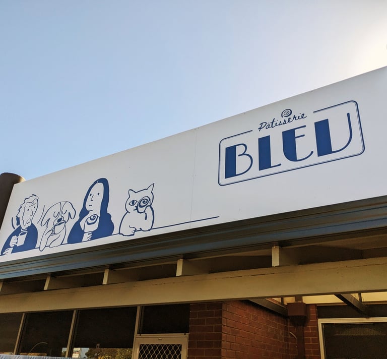 The fascia sign of Patisserie BLEU in Leeming Perth.