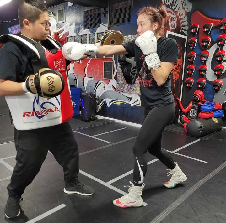 woman doing private training with coach philip