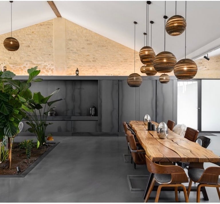  Réalisation impressionnante en béton ciré en Gironde