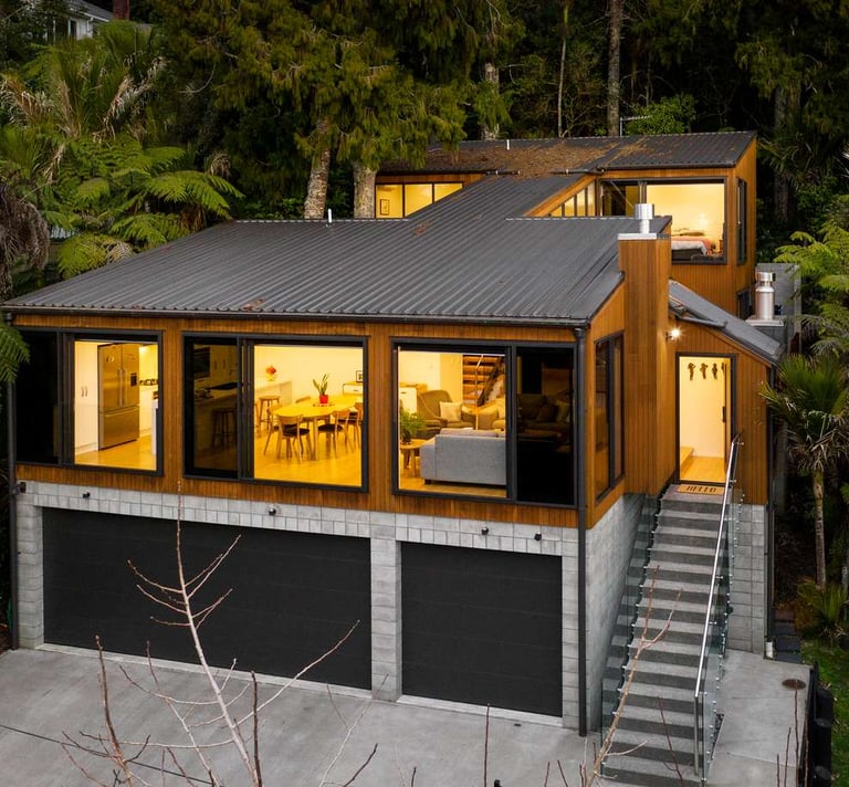 cedar home Titirangi Highend Homes West Auckland builder