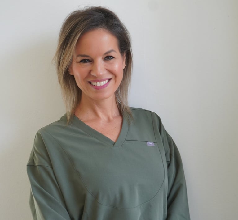 Especialista en Carillas dentales en sevilla