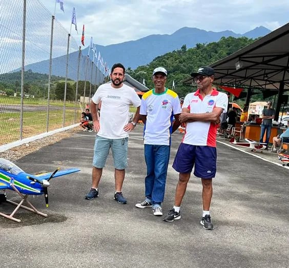 3 amigos aeromodelistas
