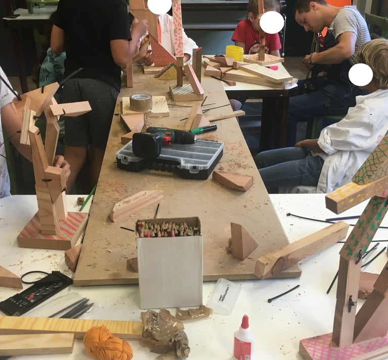 atelier bois construction pour enfant 